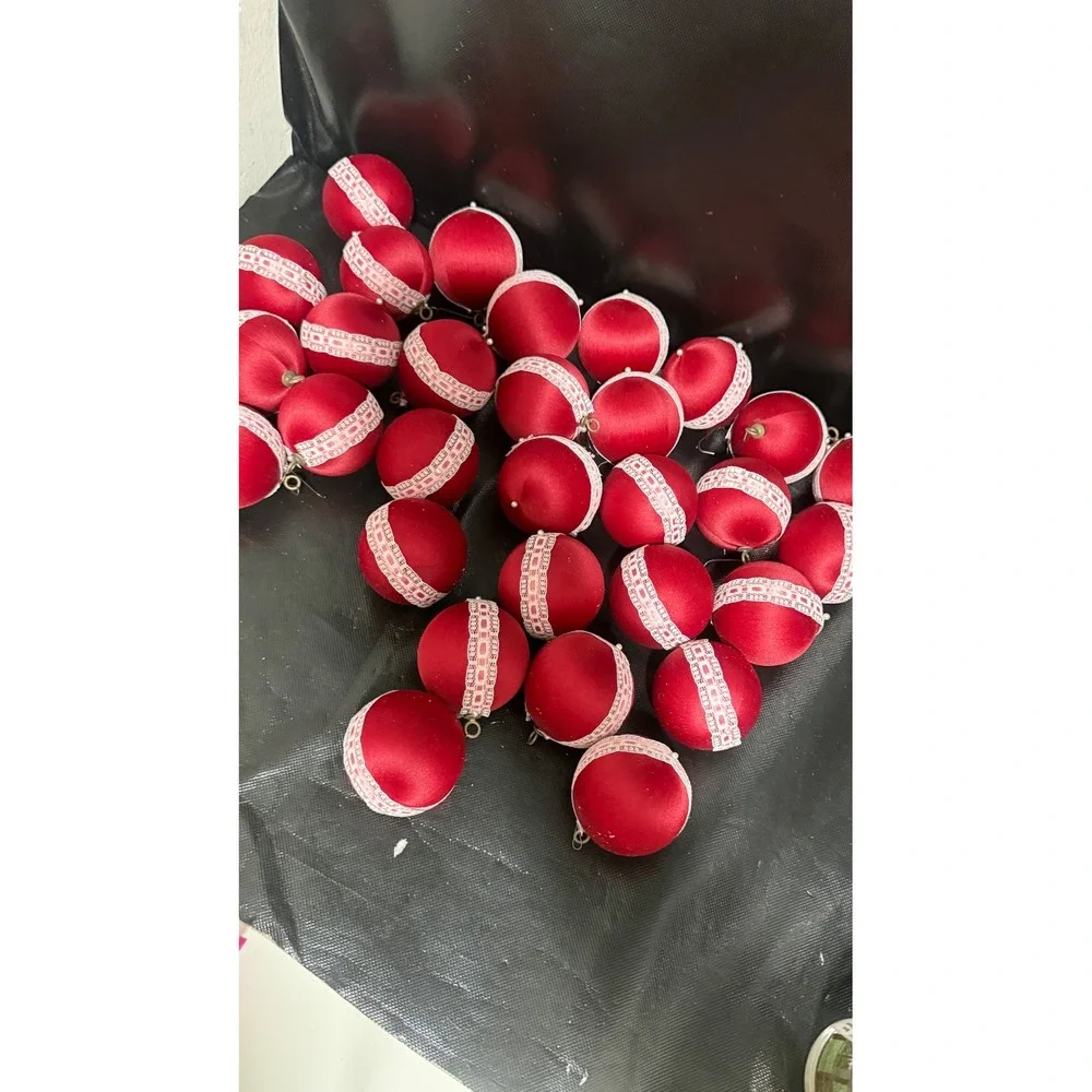 N/A vintage red